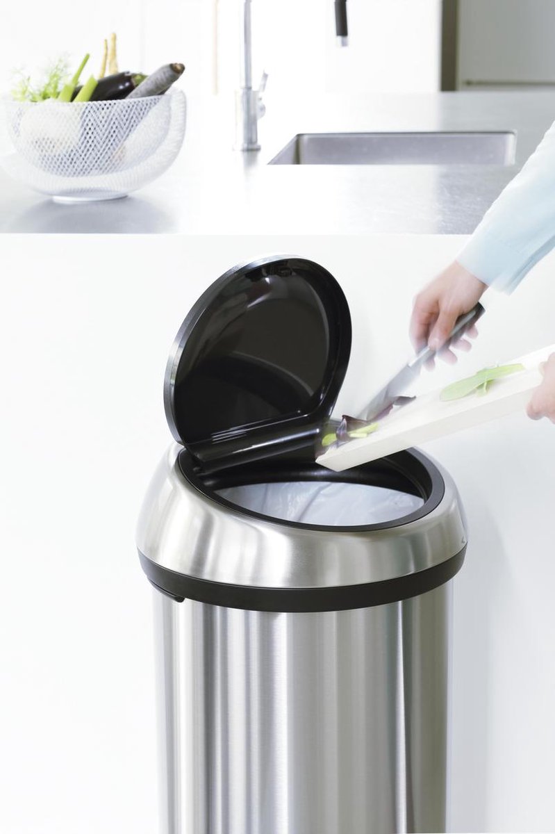 Brabantia Touch Bin 60L Matt Steel | Retourdeal 30%