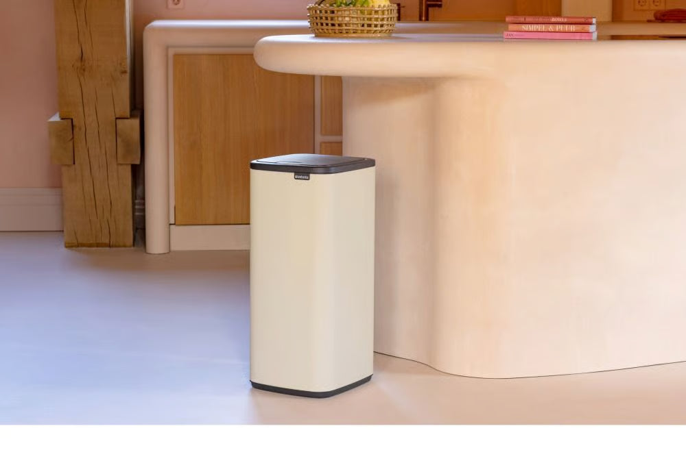 Brabantia Bo Touch Bin 30L Soft Beige | Retourdeal 30%