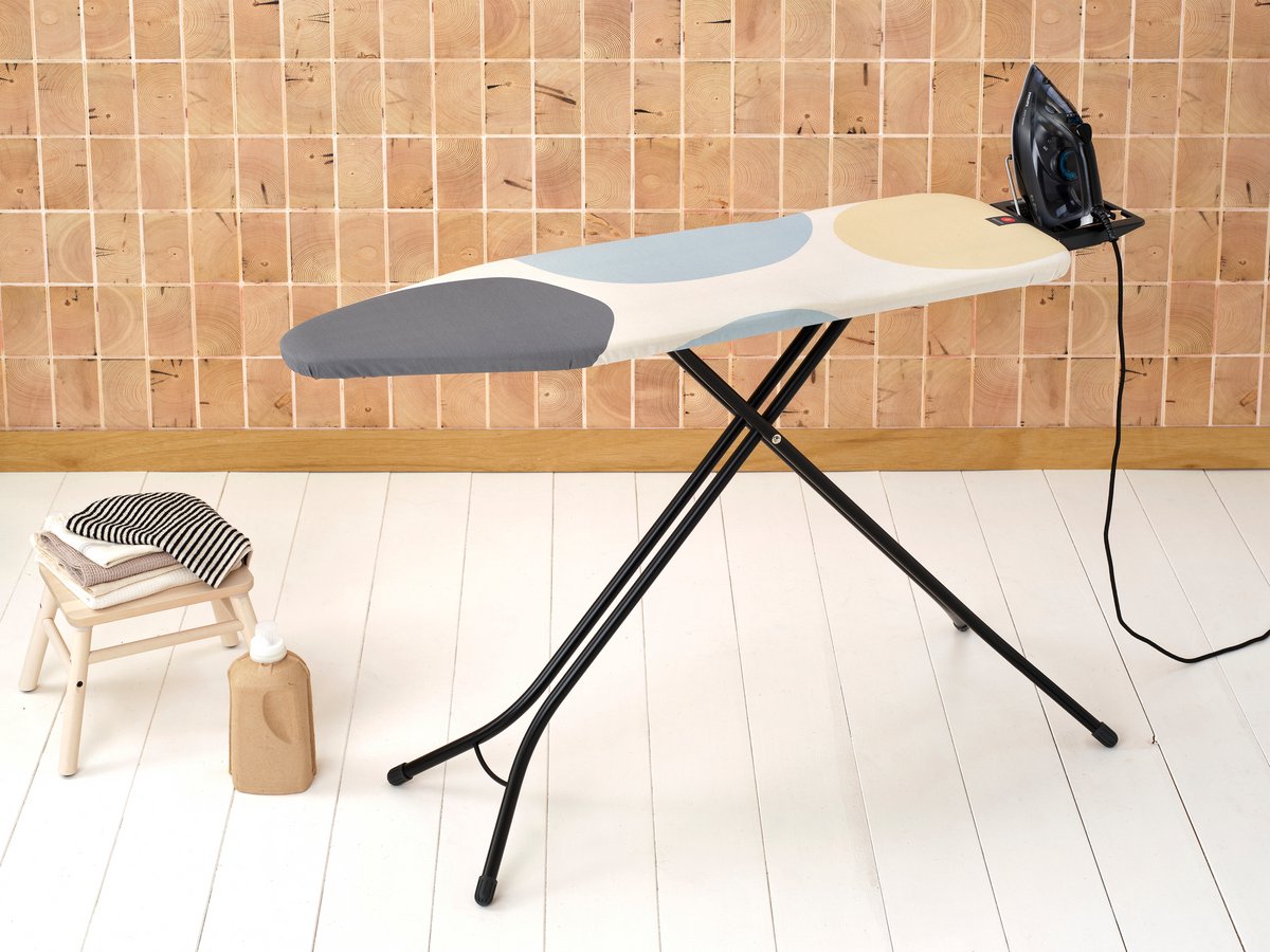Brabantia Strijkplank B 124x38 cm Spring Bubbles | Retourdeal 30%